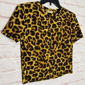 ❤️ 3 for $15 ❤️ ZARA Cheetah Leopard Print Ribbed Crew Crop Top